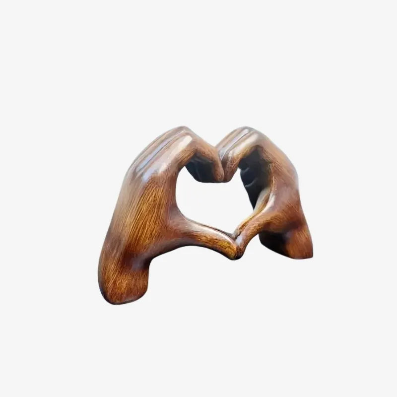 Sculpture Mains en Cœur – Un Symbole d’Amour et de Connexion
