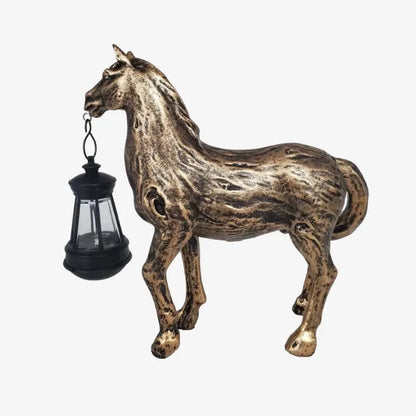 Statue Cheval avec Lanterne – Une Touche d’Élégance et de Lumière pour Votre Jardin